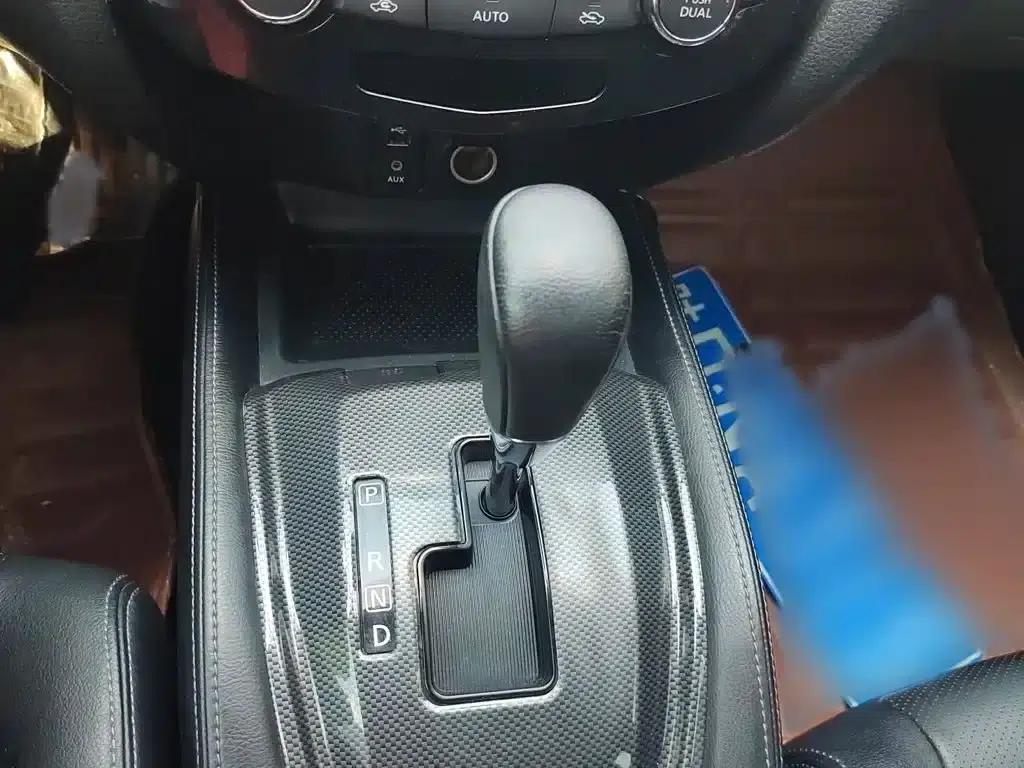 Nissan X-Trail 2014 2.0L CVT Comfort Edition 2WD — миниатюра 13