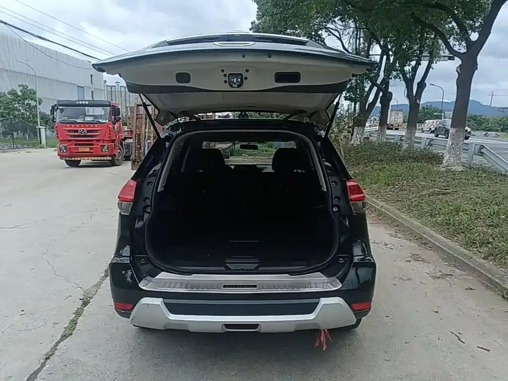 Nissan X-Trail 2017 2.0L CVT Comfort Edition 2WD — миниатюра 19