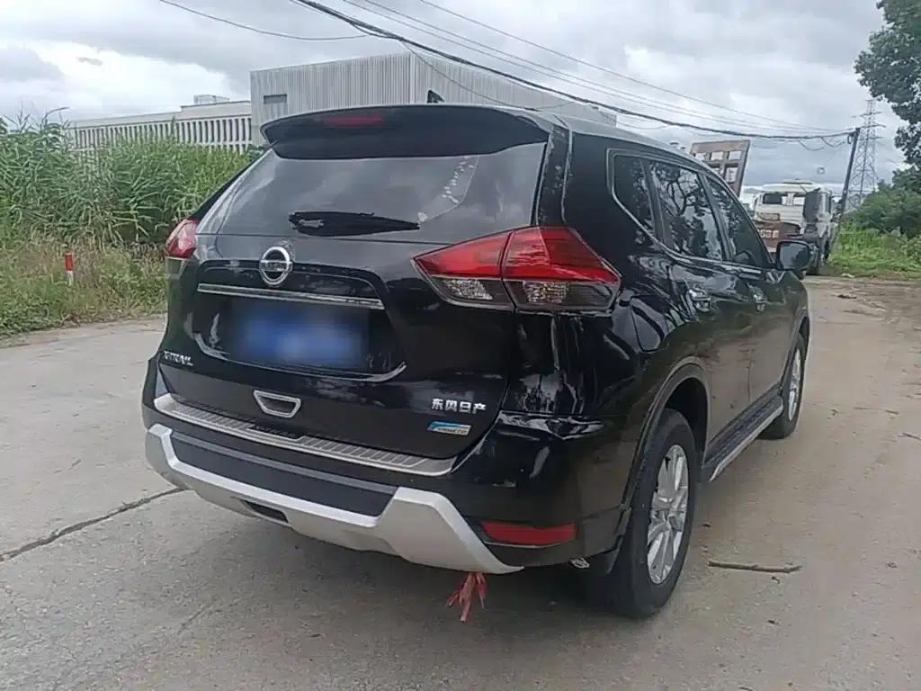 Nissan X-Trail 2017 2.0L CVT Comfort Edition 2WD — миниатюра 7