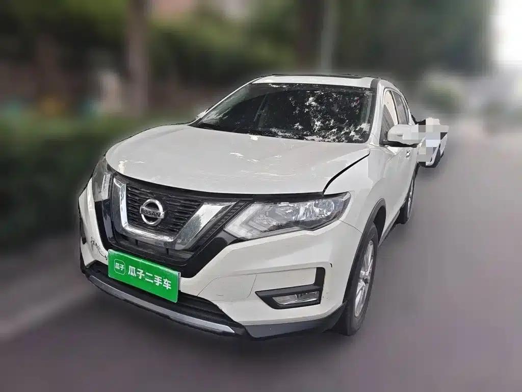 Nissan X-Trail 2017 2.0L CVT Comfort Edition 2WD — миниатюра 1
