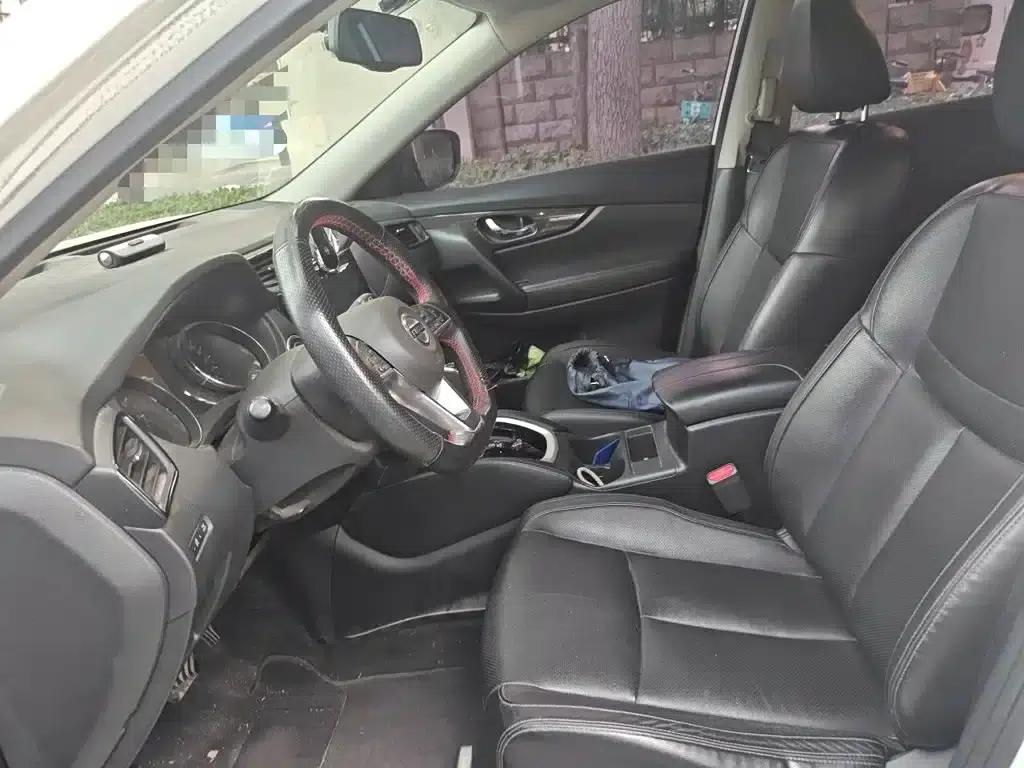 Nissan X-Trail 2017 2.0L CVT Comfort Edition 2WD — миниатюра 8