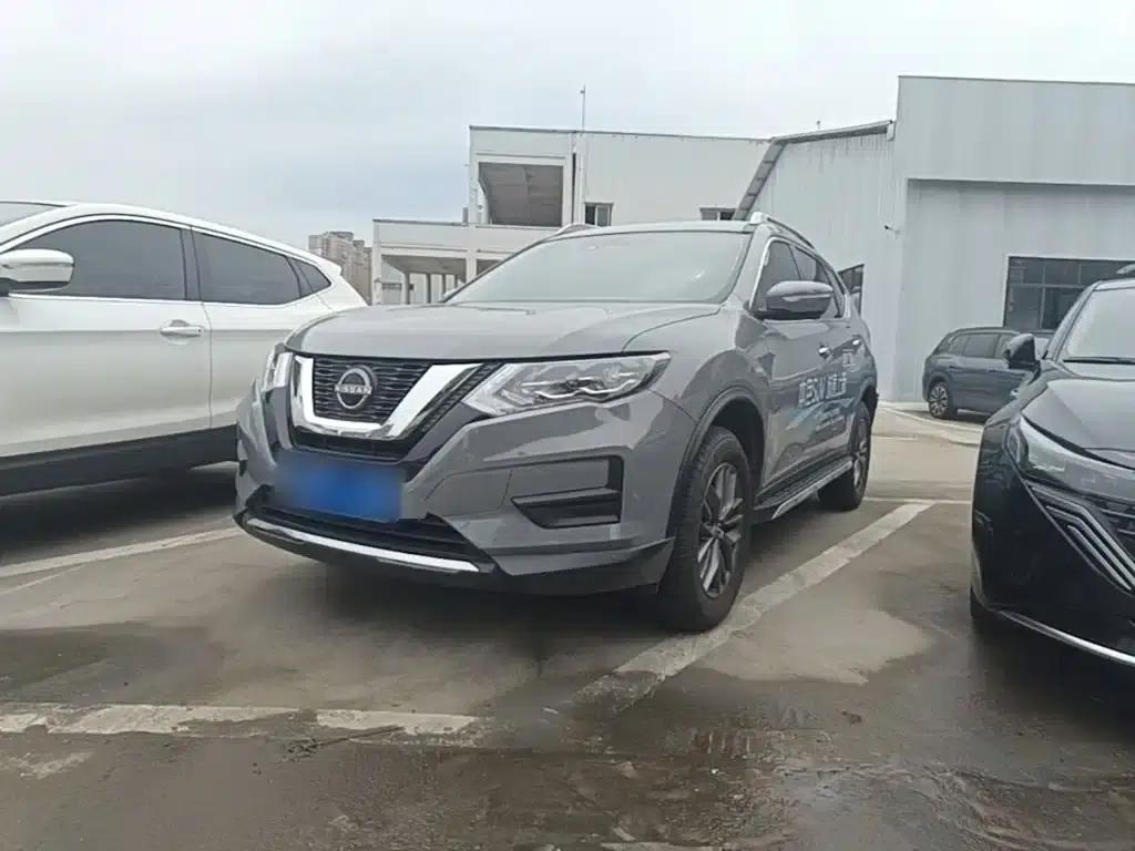 Nissan X-Trail 2025 Honor 2.0L 2WD Leading Edition — миниатюра 2