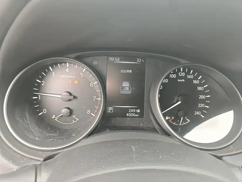 Nissan X-Trail 2025 Honor 2.0L 2WD Leading Edition — миниатюра 12