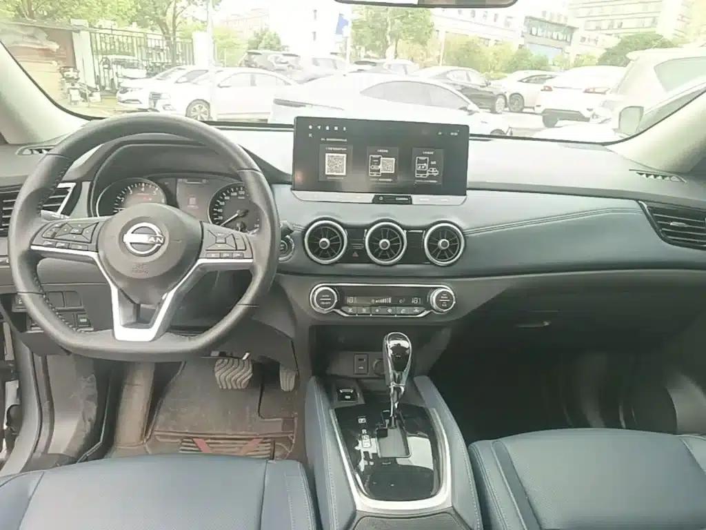 Nissan X-Trail 2025 Honor 2.0L 2WD Leading Edition — миниатюра 13