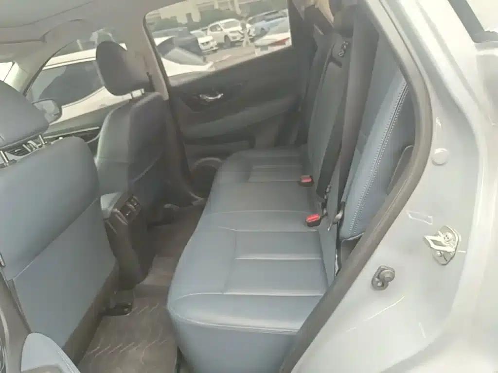 Nissan X-Trail 2025 Honor 2.0L 2WD Leading Edition — миниатюра 17