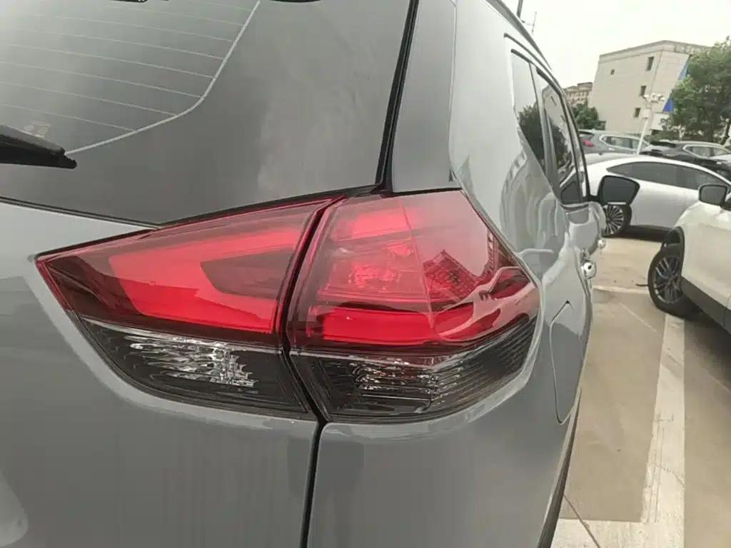 Nissan X-Trail 2025 Honor 2.0L 2WD Leading Edition — миниатюра 8