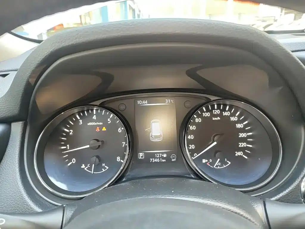 Nissan X-Trail 2020 2.5L XL ITS CVT 4WD Luxury Navigation Edition — миниатюра 12
