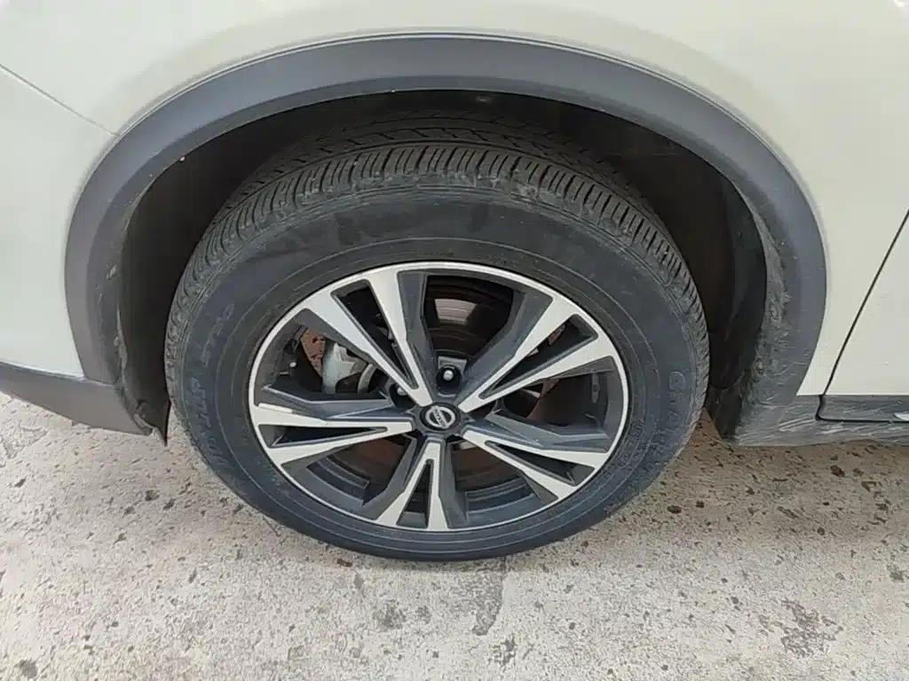 Nissan X-Trail 2020 2.5L XL ITS CVT 4WD Luxury Navigation Edition — миниатюра 23