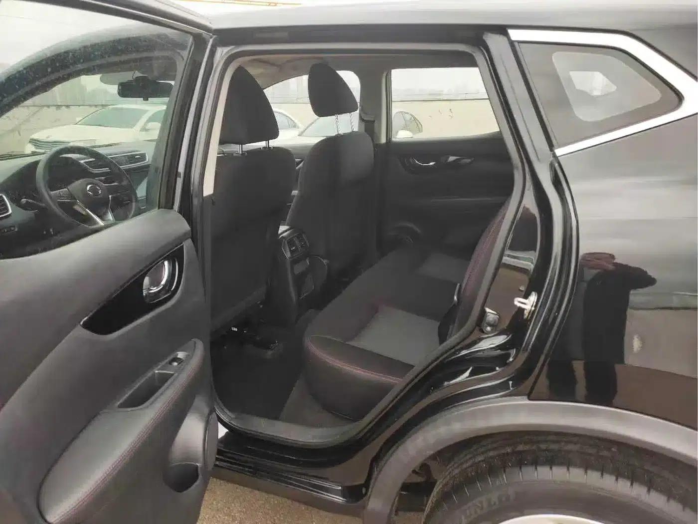 Nissan Qashqai 2019 2.0L CVT Smart Edition — миниатюра 8