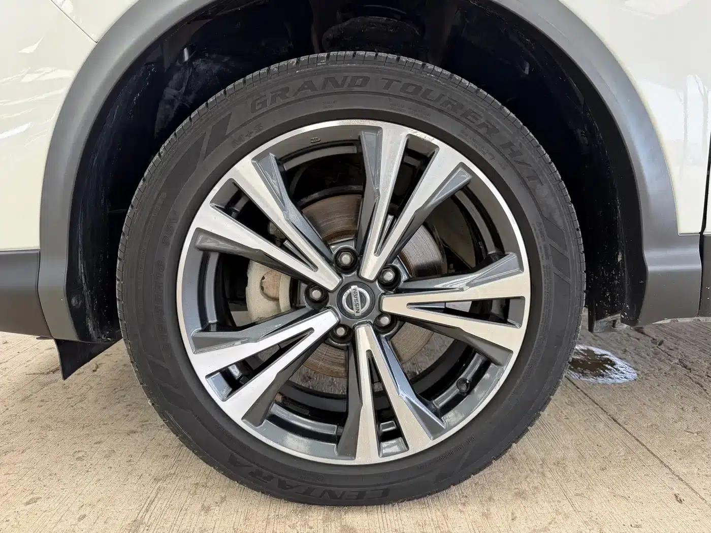 Nissan Qashqai 2022 2.0L CVT XV Prem Luxury Edition — миниатюра 18