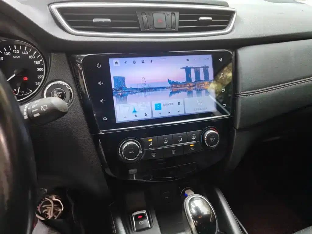 Nissan Qashqai 2021 2.0L CVT Luxury Edition — миниатюра 9