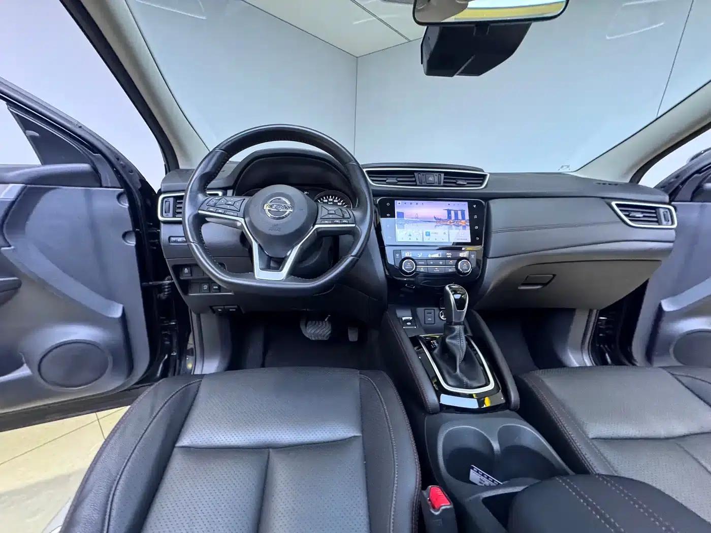Nissan Qashqai 2022 2.0L CVT XV Prem Luxury Edition — миниатюра 10