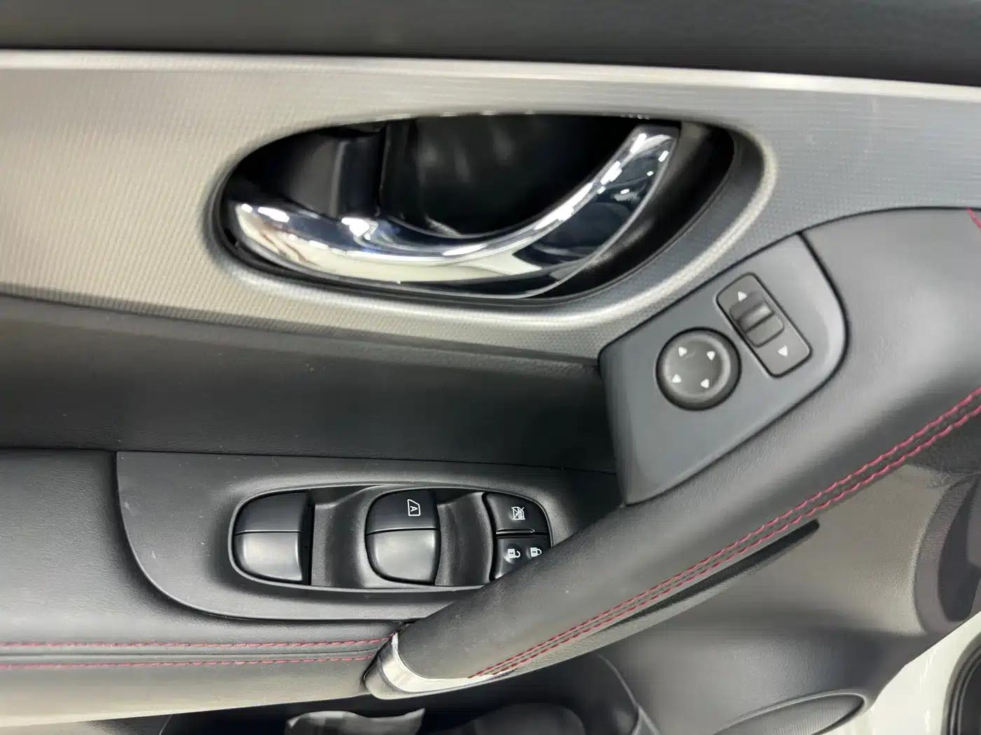 Nissan Qashqai 2022 2.0L CVT XV Prem Luxury Edition — миниатюра 19