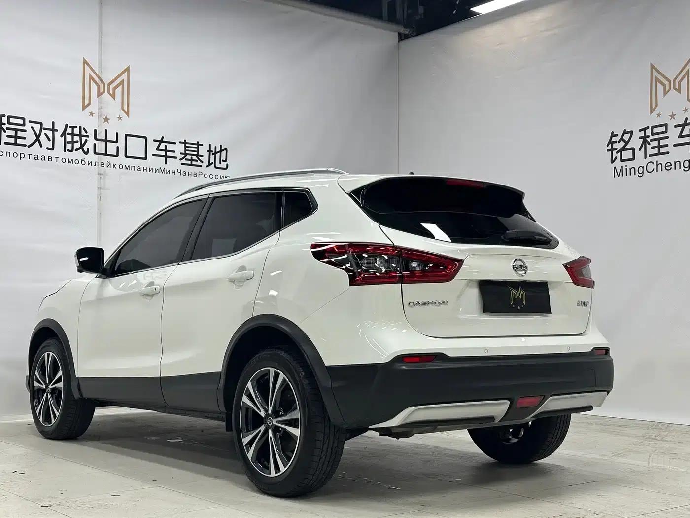 Nissan Qashqai 2022 2.0L CVT XV Prem Luxury Edition — миниатюра 6