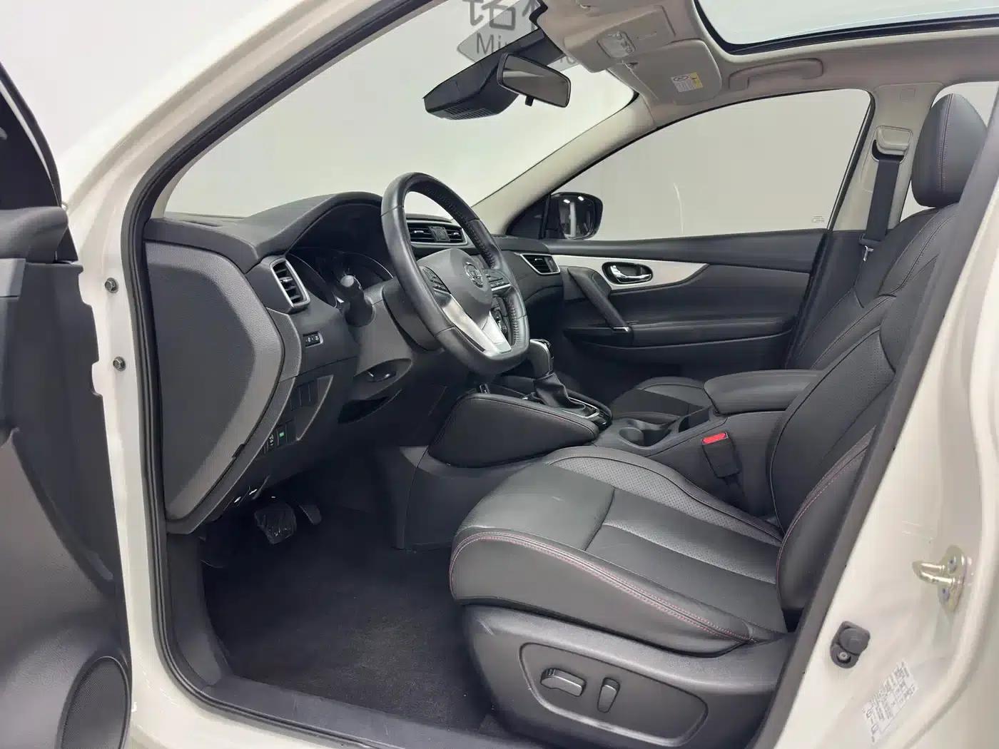 Nissan Qashqai 2022 2.0L CVT XV Prem Luxury Edition — миниатюра 10