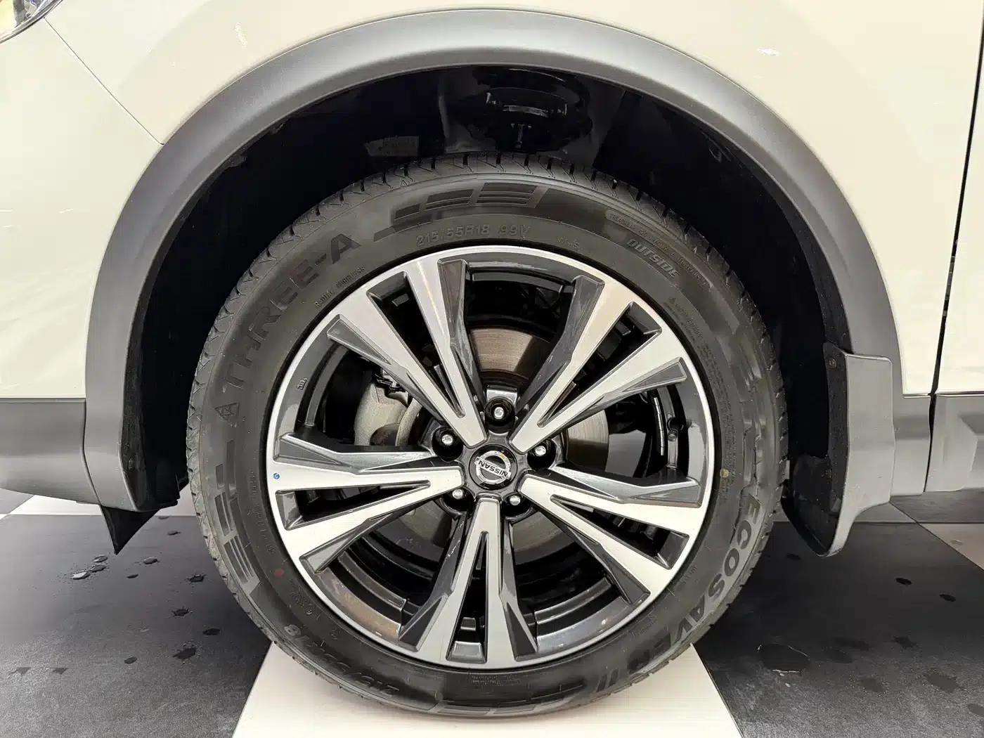 Nissan Qashqai 2022 2.0L CVT XV Prem Luxury Edition — миниатюра 13