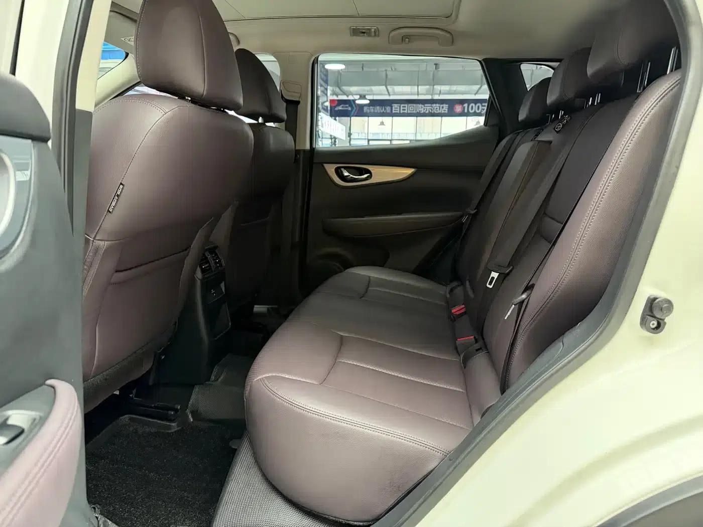 Nissan Qashqai 2022 2.0L CVT XV Prem Luxury Edition — миниатюра 6