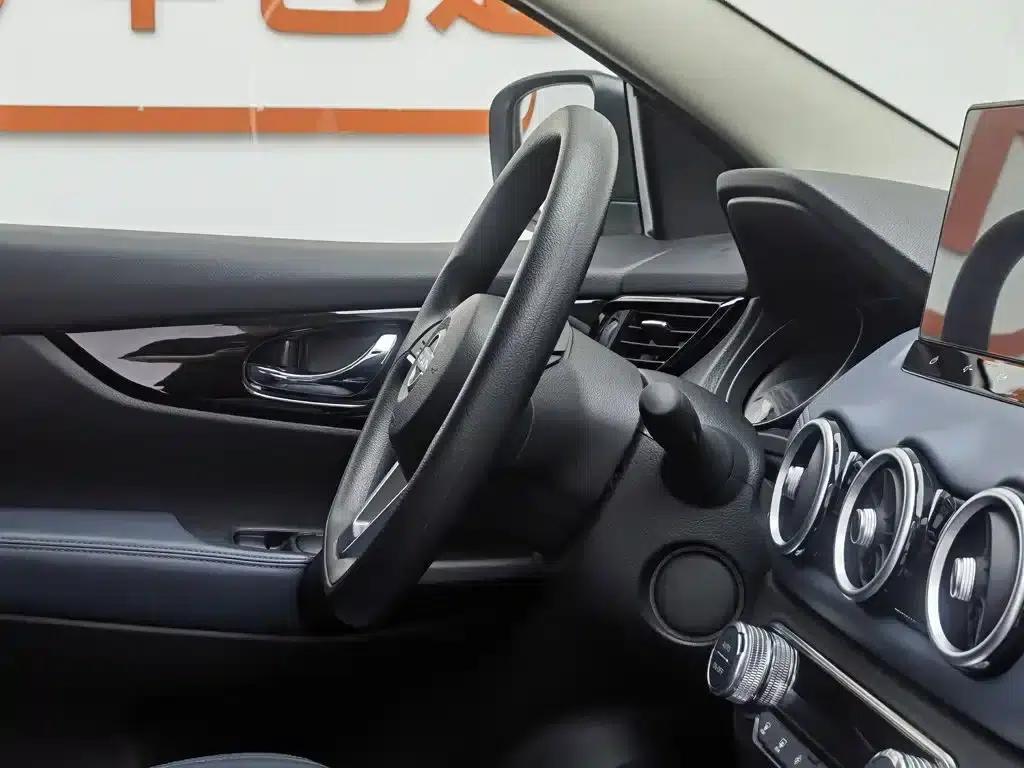 Nissan Qashqai 2025 Honor 2.0L CVT XV True Edition — миниатюра 22