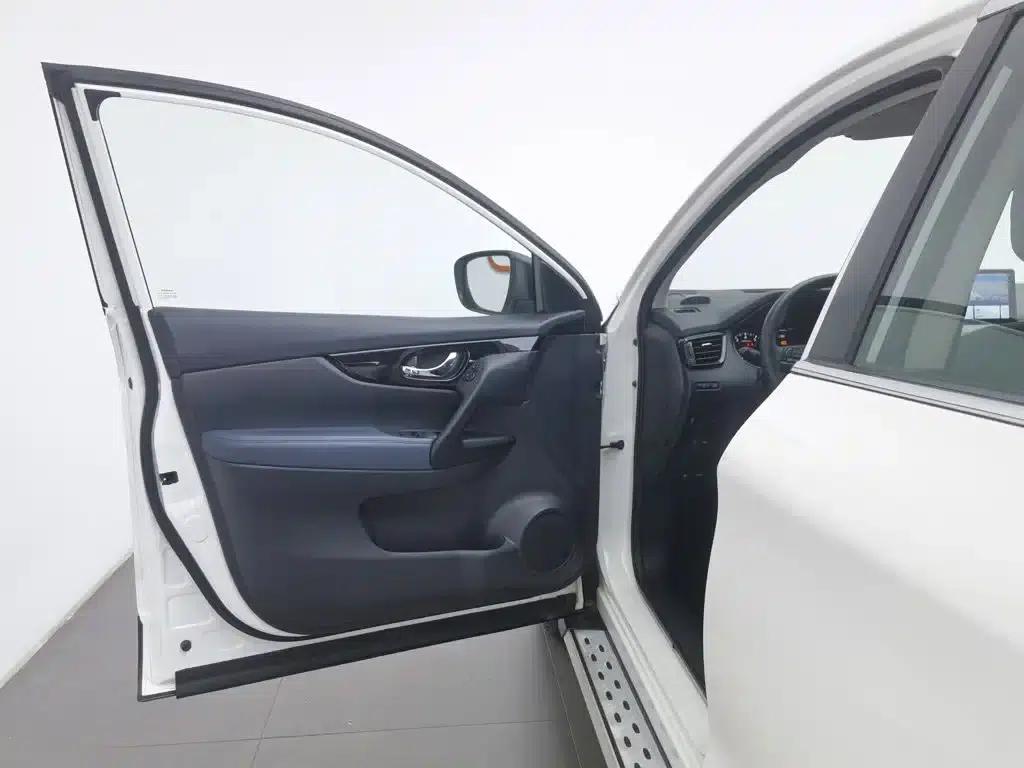 Nissan Qashqai 2025 Honor 2.0L CVT XV True Edition — миниатюра 8