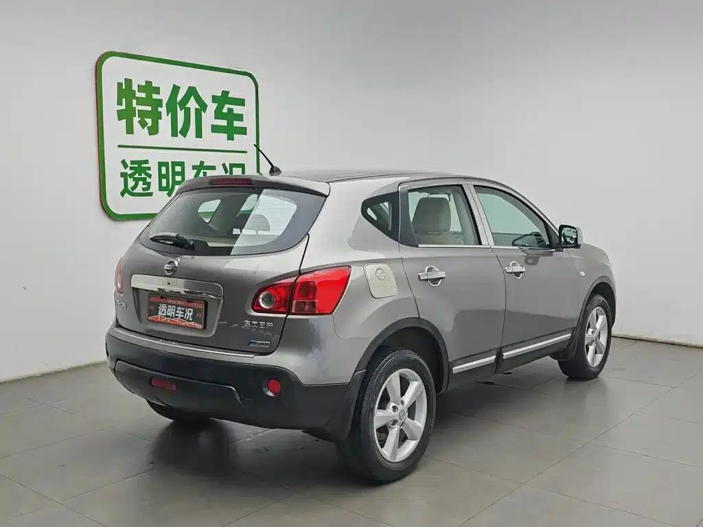 Nissan Qashqai 2012 2.0XV CVT 2WD — миниатюра 2