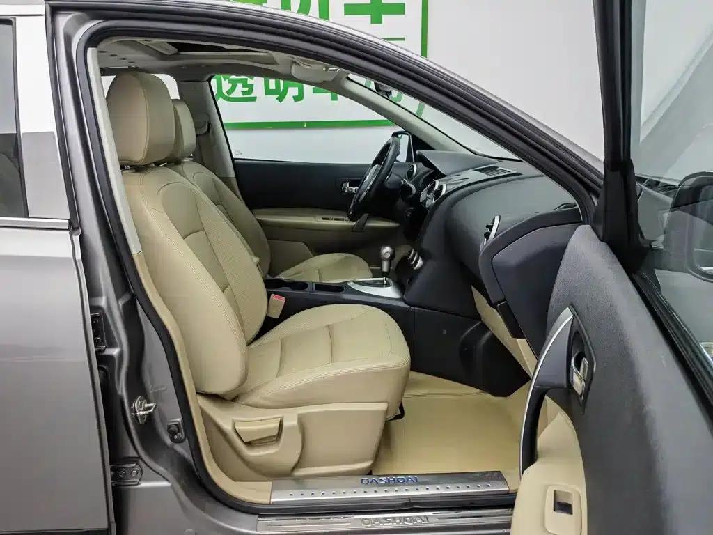 Nissan Qashqai 2012 2.0XV CVT 2WD — миниатюра 23