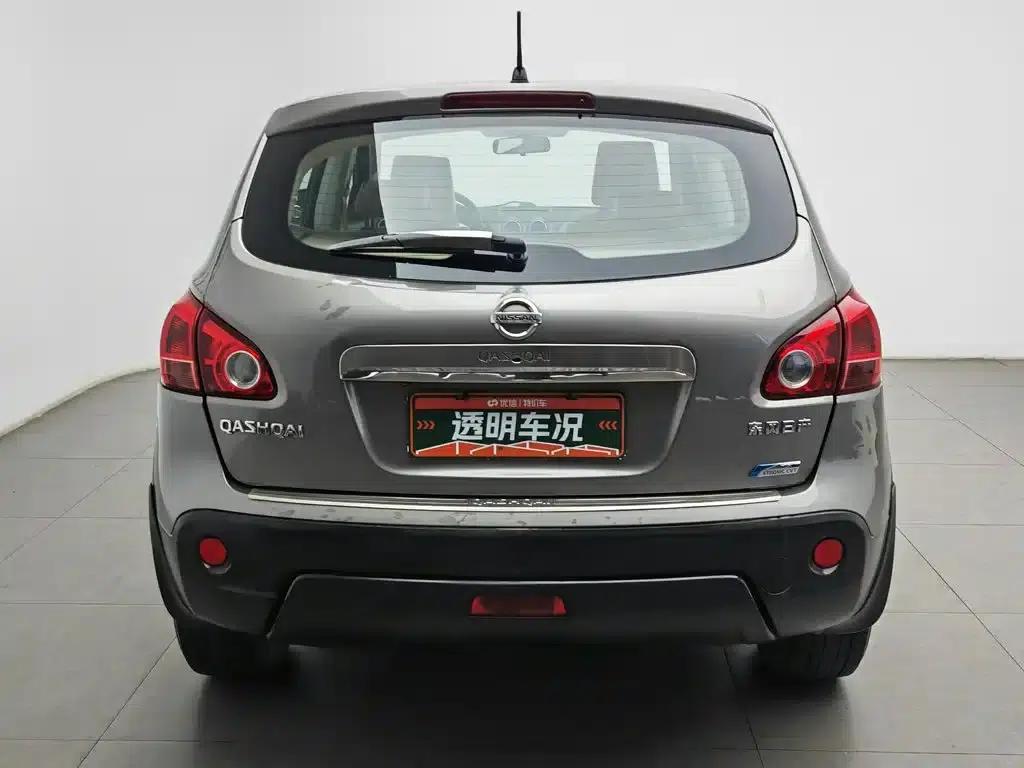 Nissan Qashqai 2012 2.0XV CVT 2WD — миниатюра 4