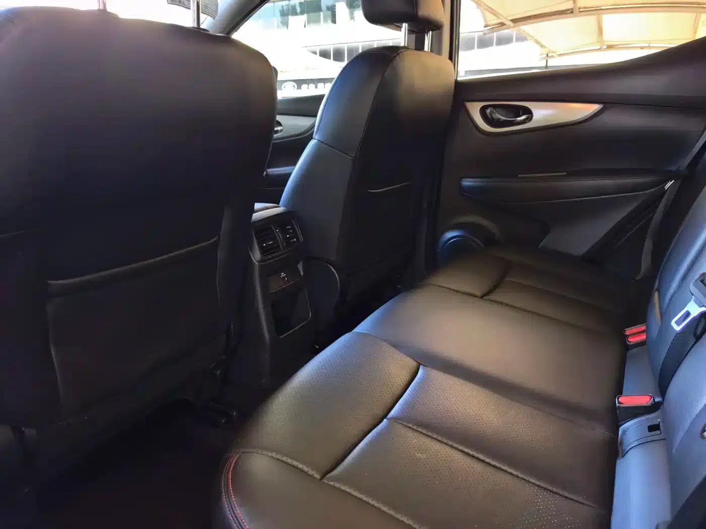Nissan Qashqai 2022 2.0L CVT XV Prem.Pro Luxury Navigation Edition — миниатюра 12