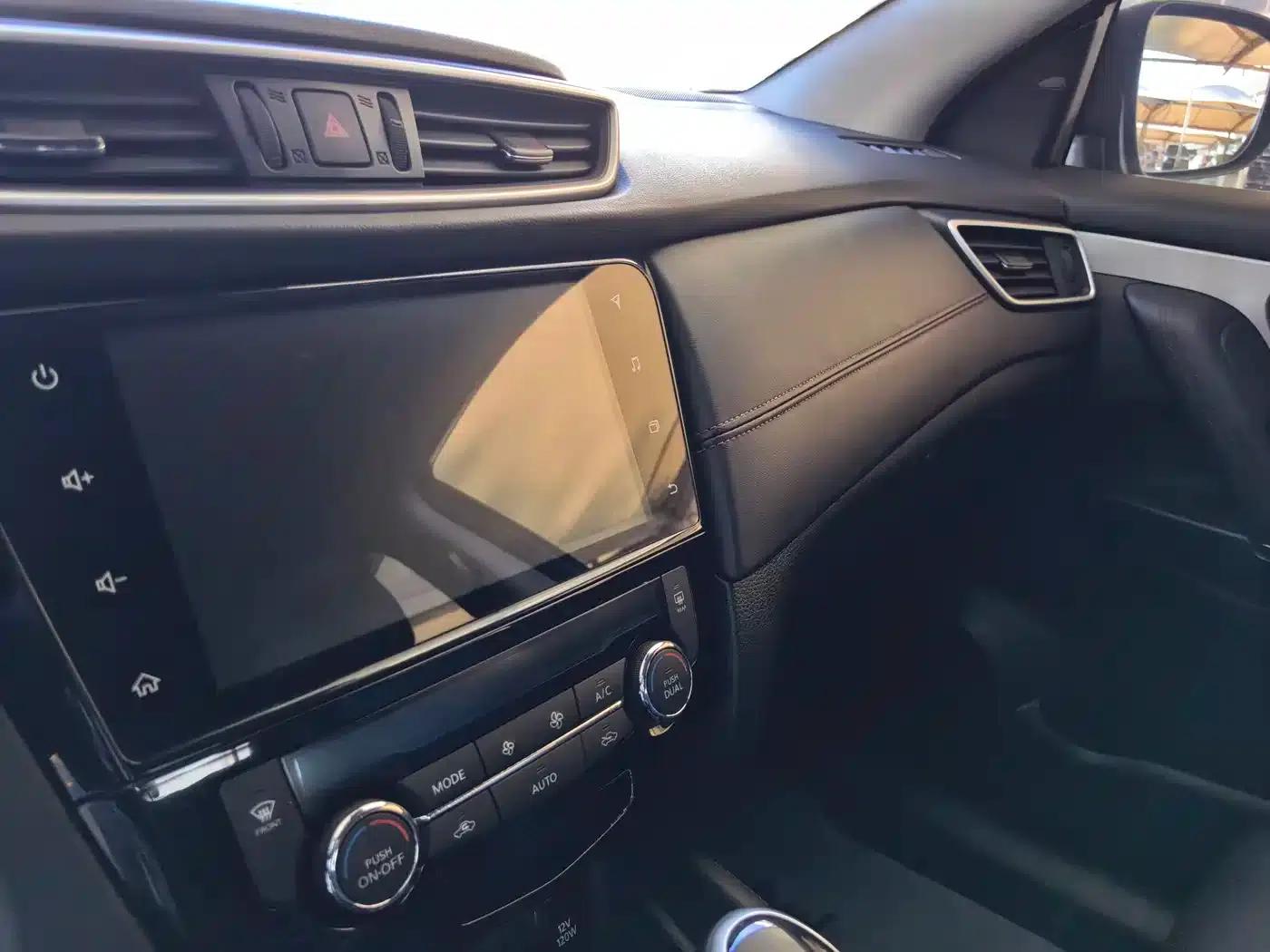 Nissan Qashqai 2022 2.0L CVT XV Prem.Pro Luxury Navigation Edition — миниатюра 10