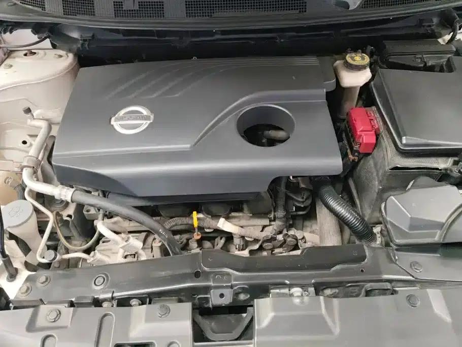 Nissan Qashqai 2016 2.0L CVT Elite Edition — миниатюра 10