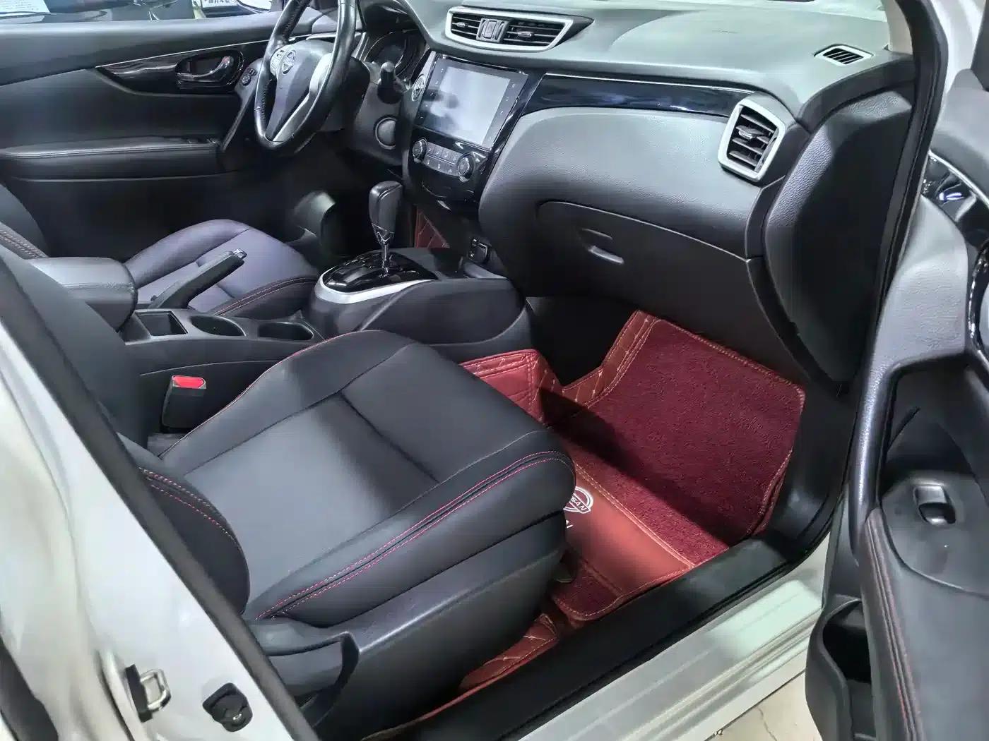 Nissan Qashqai 2016 2.0L CVT Luxury Edition — миниатюра 10