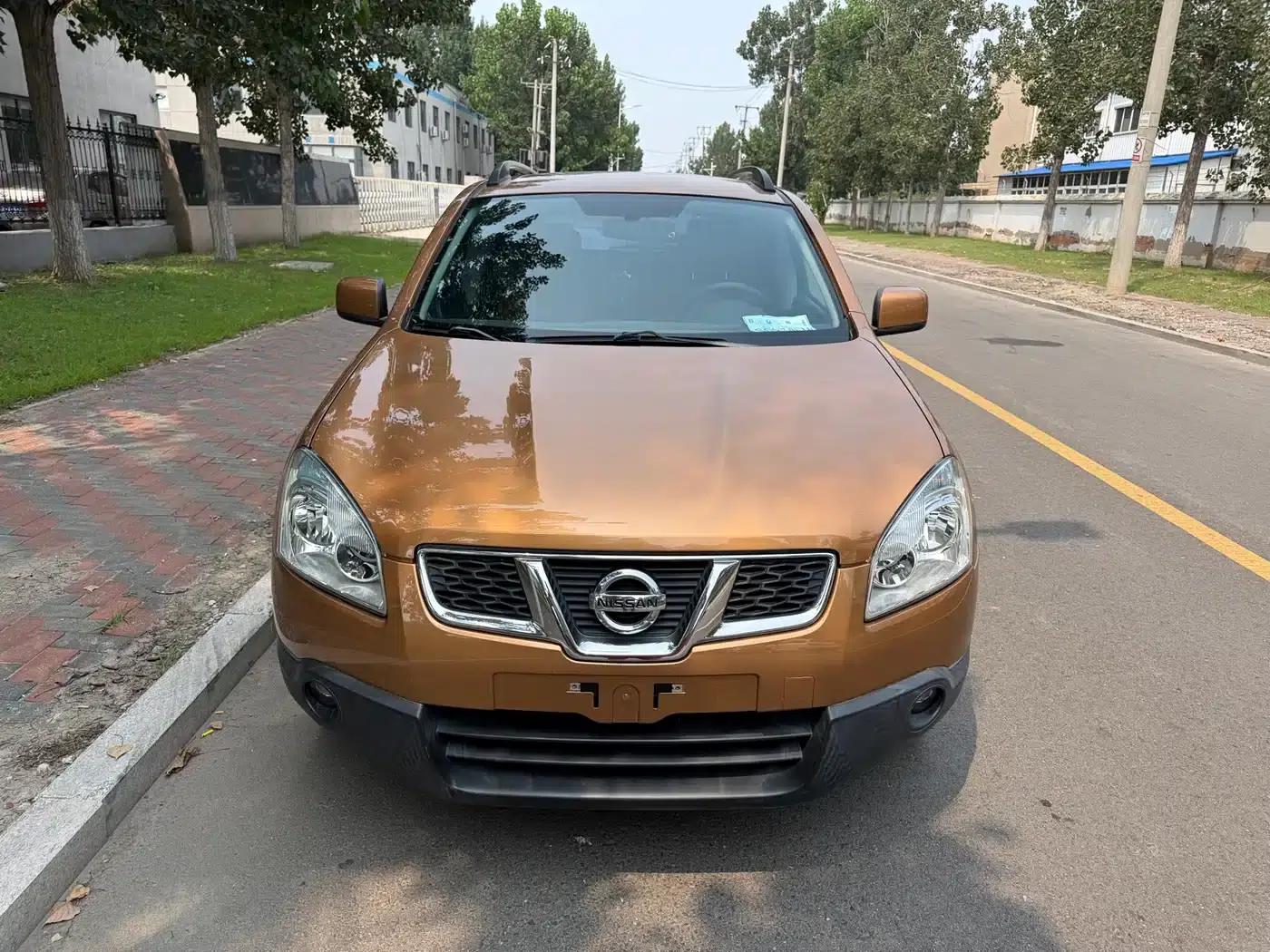 Nissan Qashqai 2012 2.0XL Fire 6MT 2WD — миниатюра 2