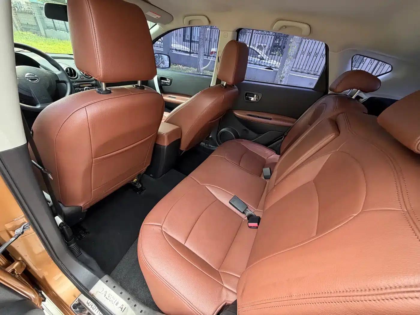 Nissan Qashqai 2012 2.0XL Fire 6MT 2WD — миниатюра 8