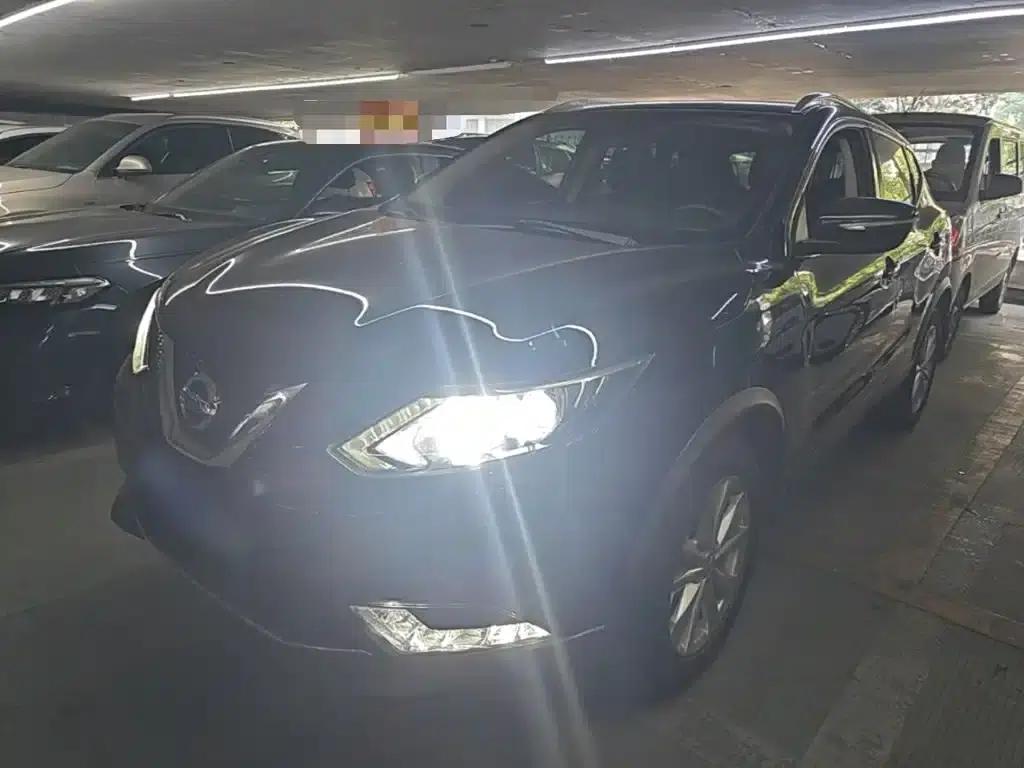 Nissan Qashqai 2016 2.0L CVT Elite Edition — миниатюра 1