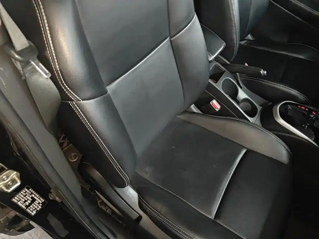 Nissan Qashqai 2016 2.0L CVT Elite Edition — миниатюра 25