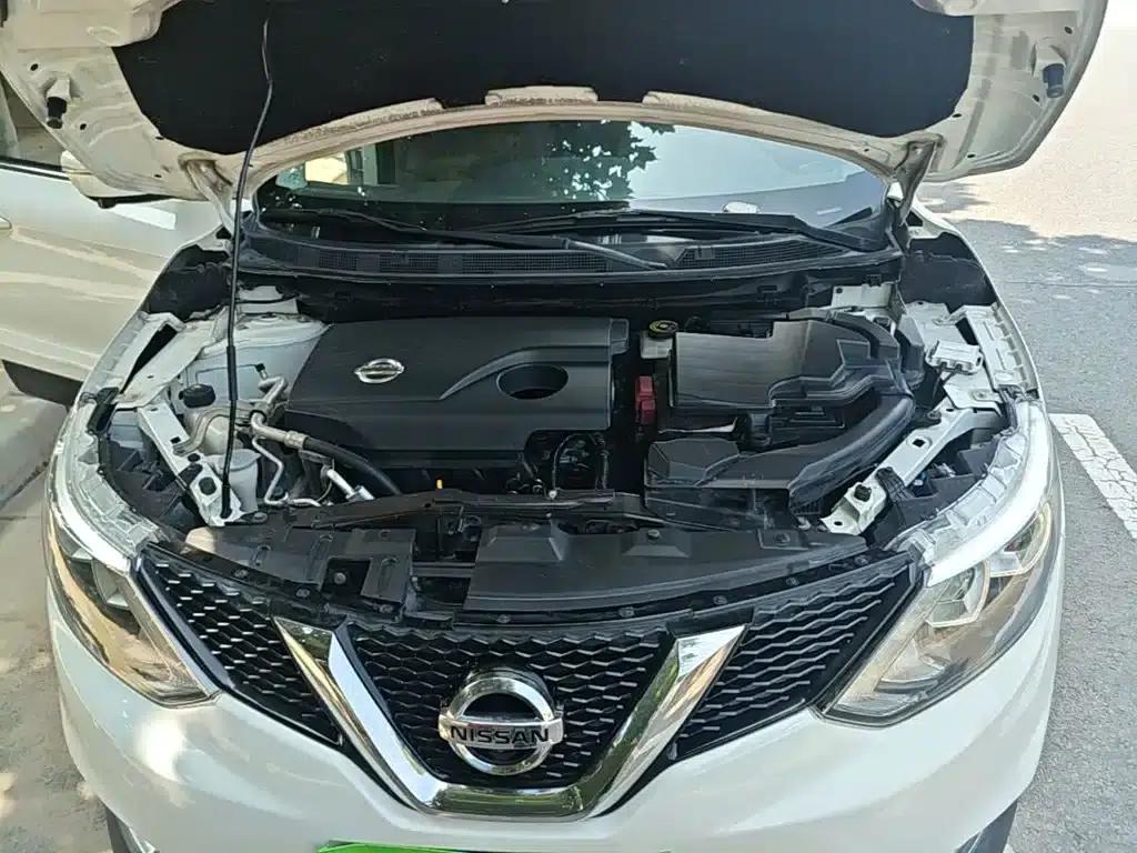Nissan Qashqai 2016 2.0L CVT Luxury Edition — миниатюра 20