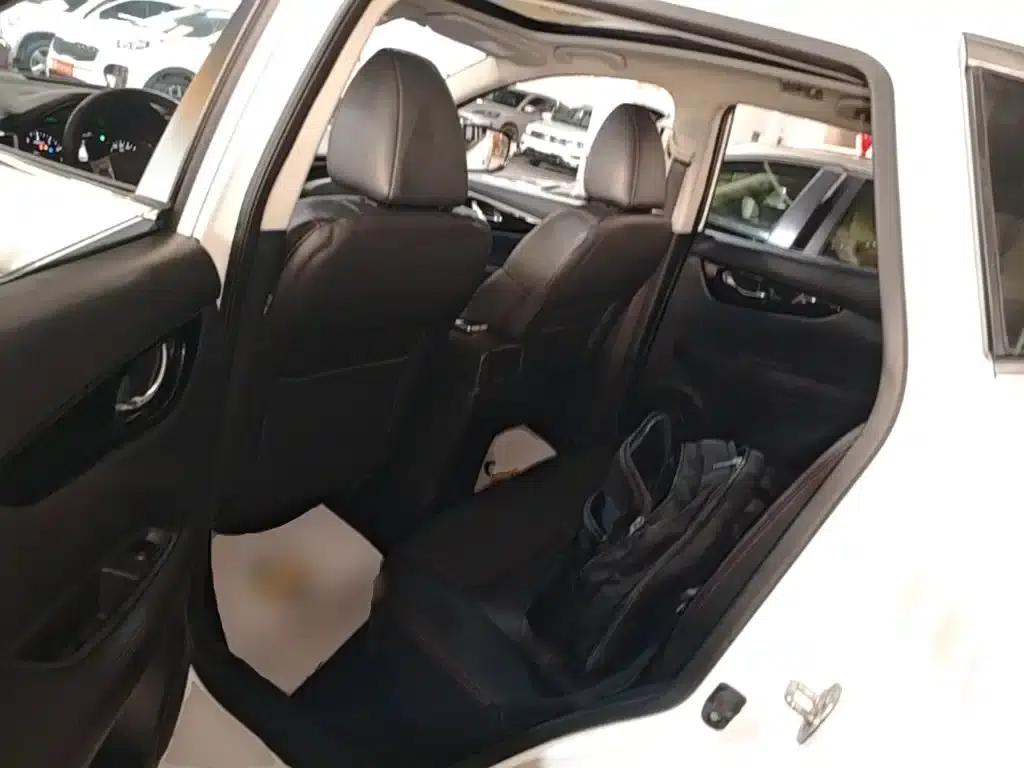 Nissan Qashqai 2017 2.0L CVT Luxury Edition (China VI Emission Standard) — миниатюра 17