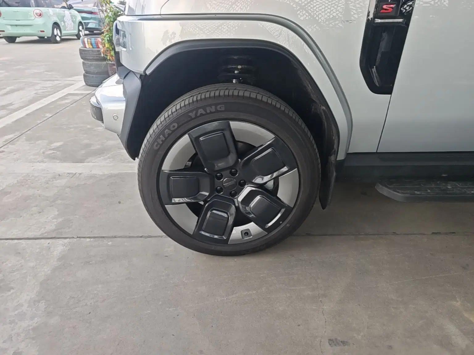 iCAR V23 2026 Model V23S 501 Four-Wheel Drive Peak Performance Edition — миниатюра 10