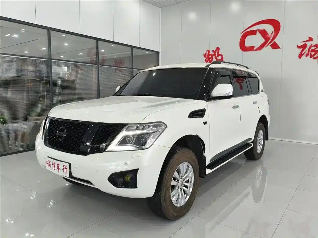 Nissan Patrol 2018 5.6L Standard Edition — миниатюра 2