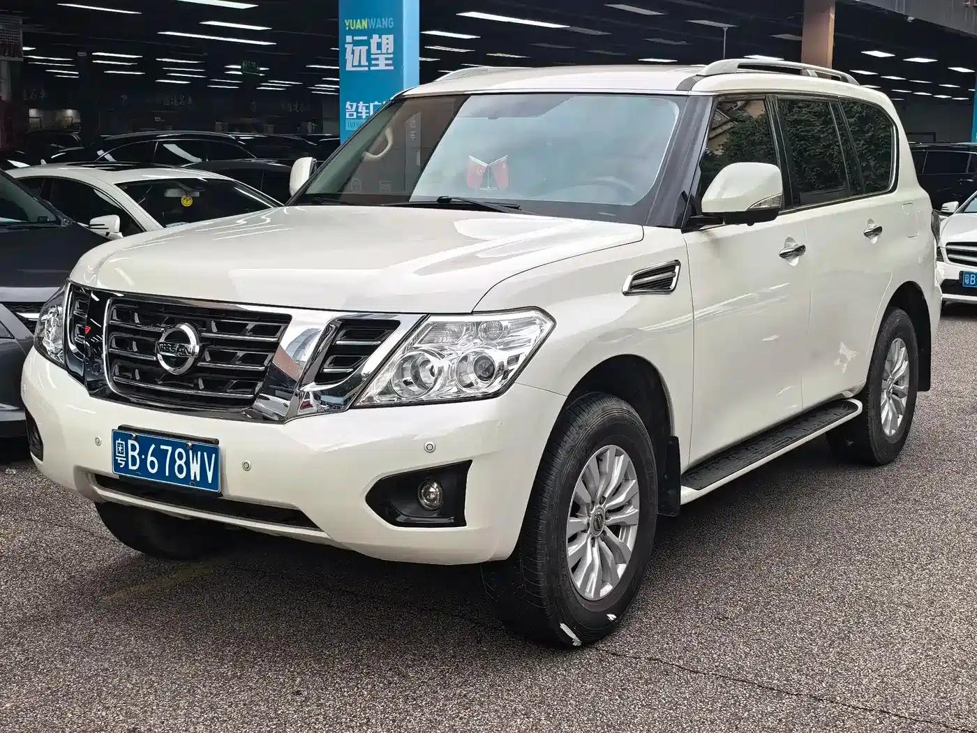 Nissan Patrol 2018 4.0L Flagship Edition — миниатюра 1