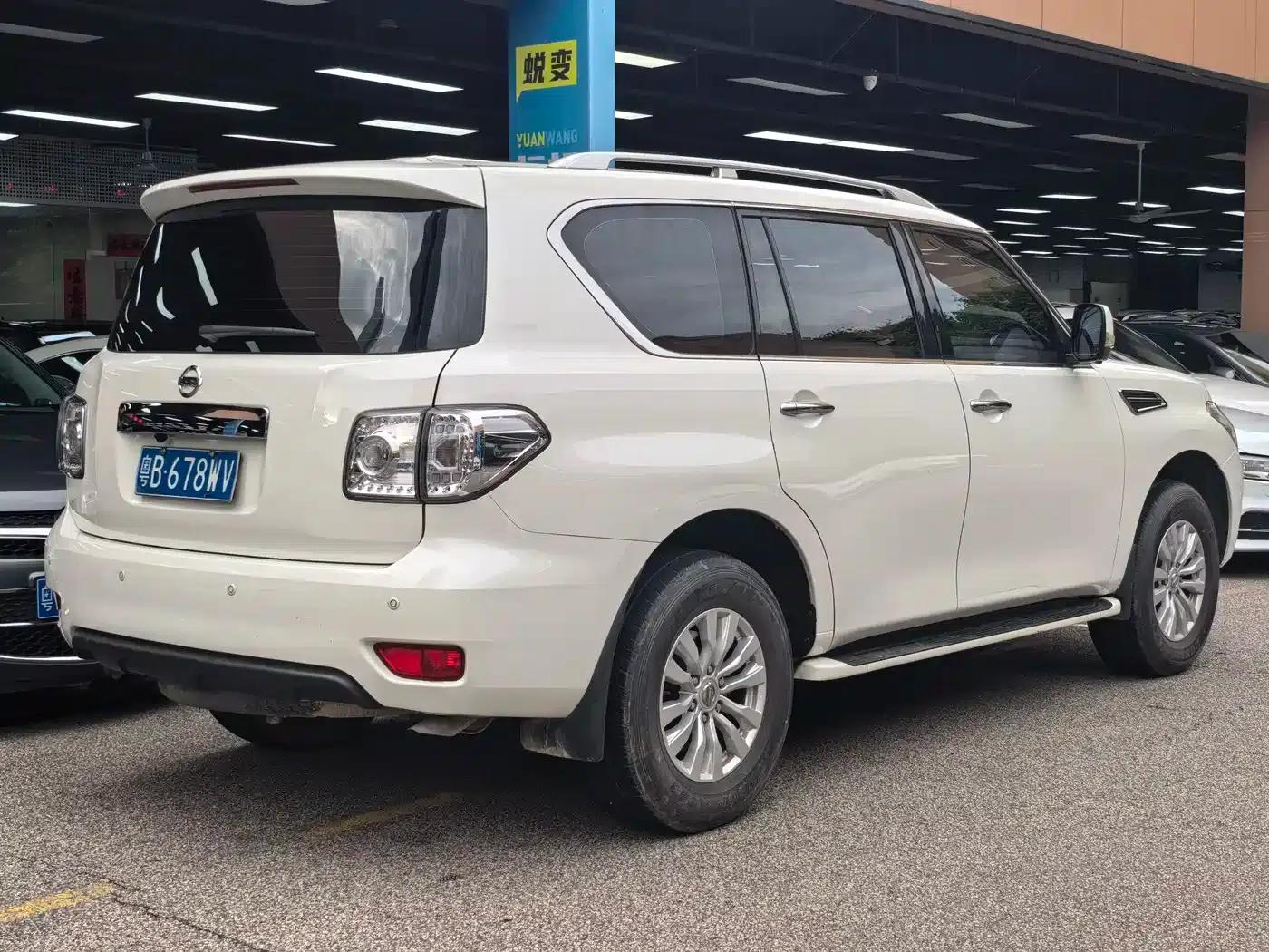 Nissan Patrol 2018 4.0L Flagship Edition — миниатюра 2