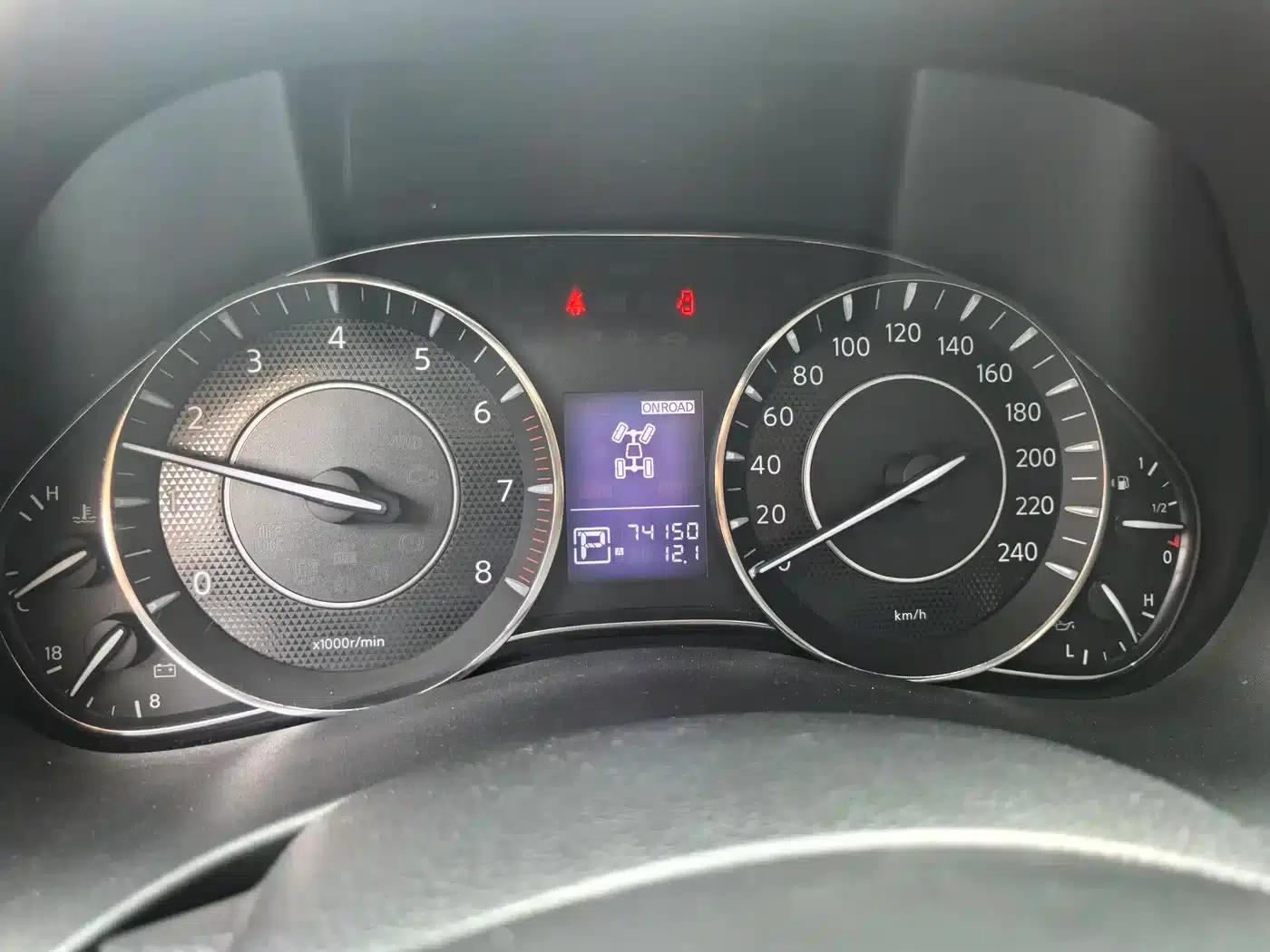 Nissan Patrol 2018 4.0L Flagship Edition — миниатюра 7