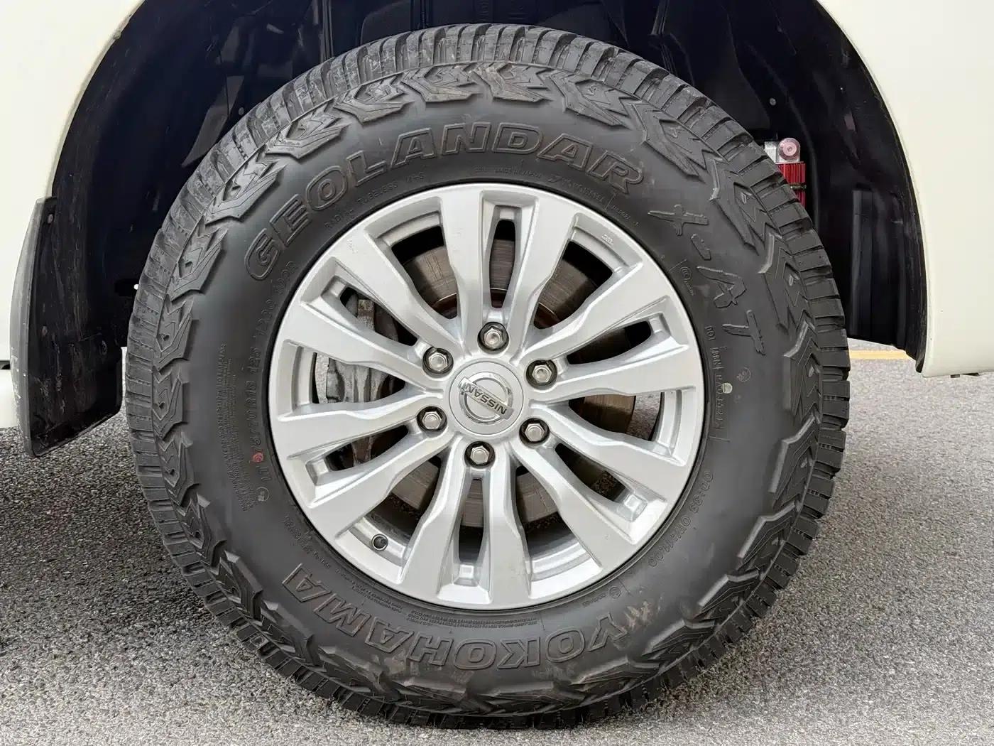 Nissan Patrol 2018 4.0L Leader Edition — миниатюра 5