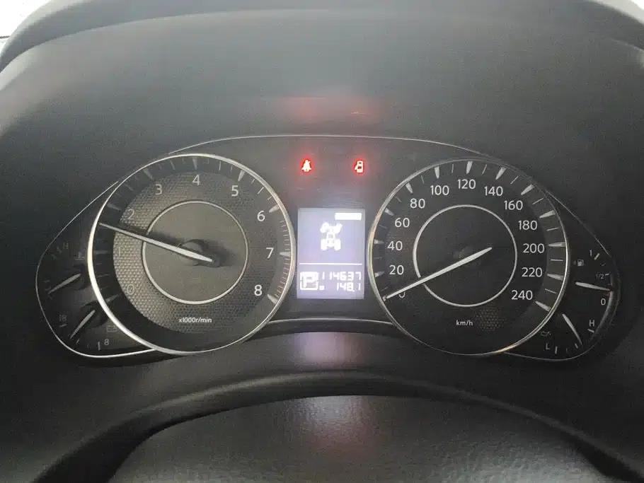 Nissan Patrol 2018 4.0L Flagship Edition — миниатюра 14