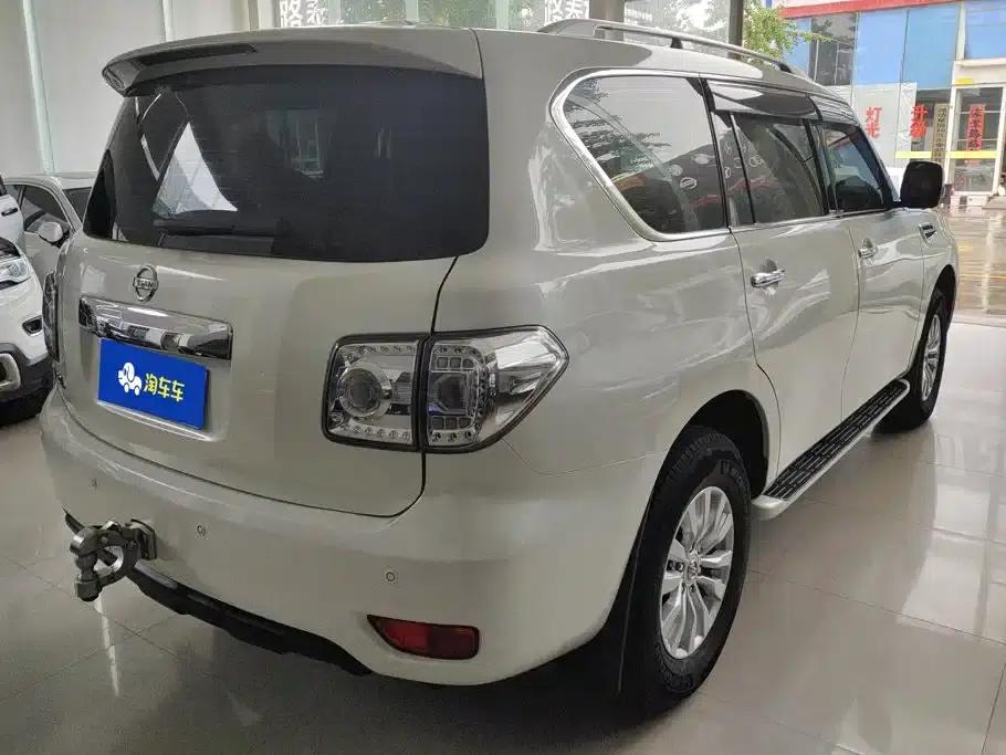Nissan Patrol 2018 4.0L Flagship Edition — миниатюра 3