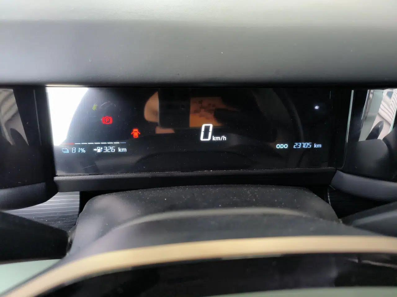 iCAR 03 2024 401km Two-Wheel Drive Standard Advanced Version — миниатюра 12