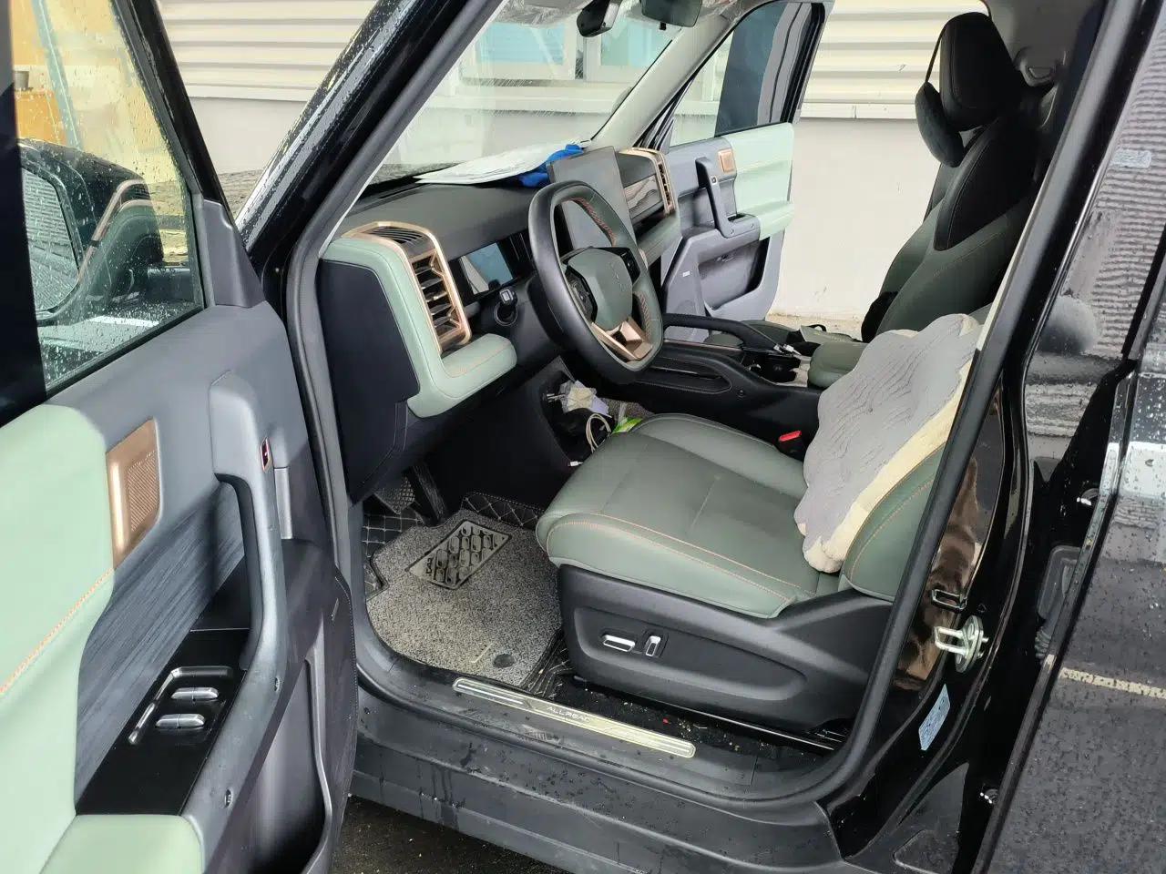 iCAR 03 2024 401km Two-Wheel Drive Standard Advanced Version — миниатюра 16