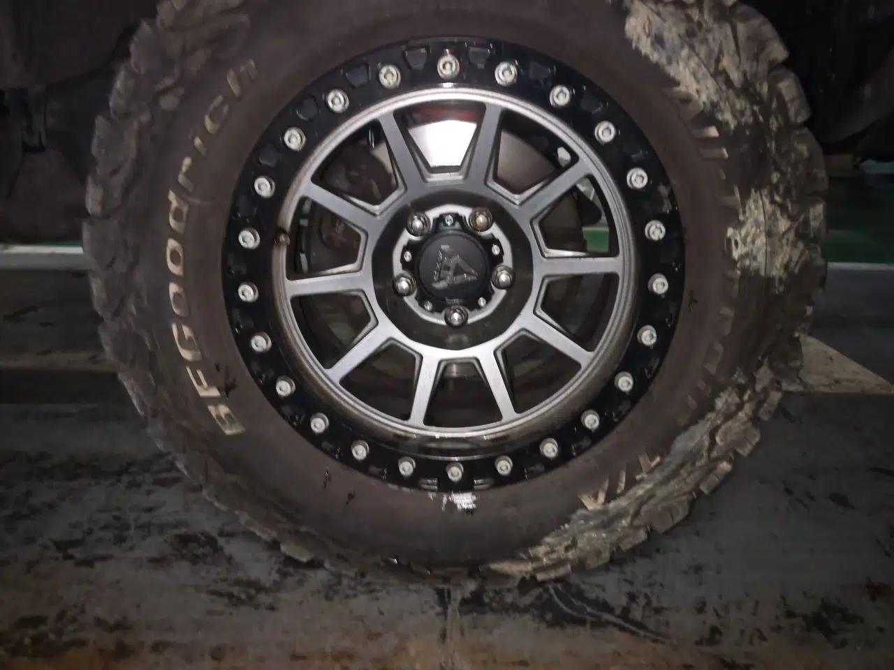 Jeep Wrangler 2012 3.6L Sahara Four-Door Edition — миниатюра 8