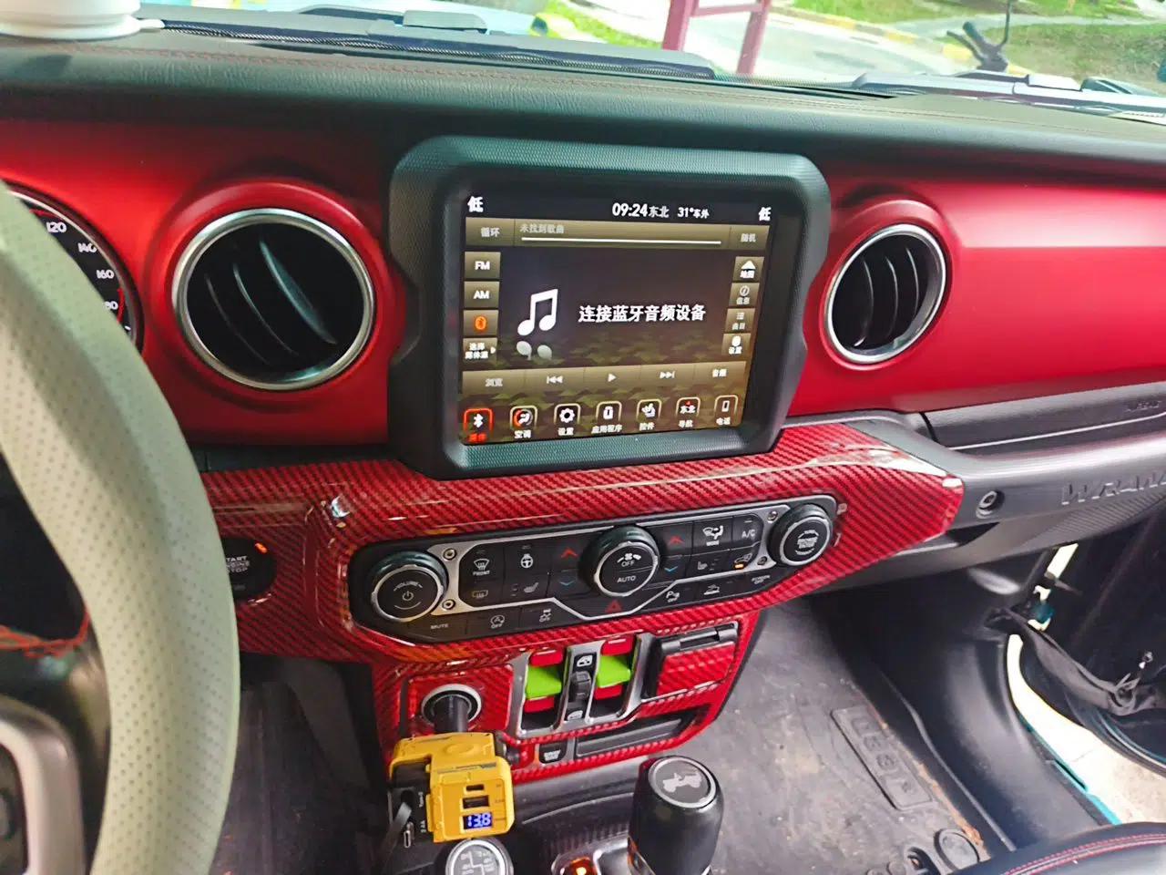 Jeep Wrangler 2021 2.0T Robin Hood Four-Door Edition — миниатюра 13