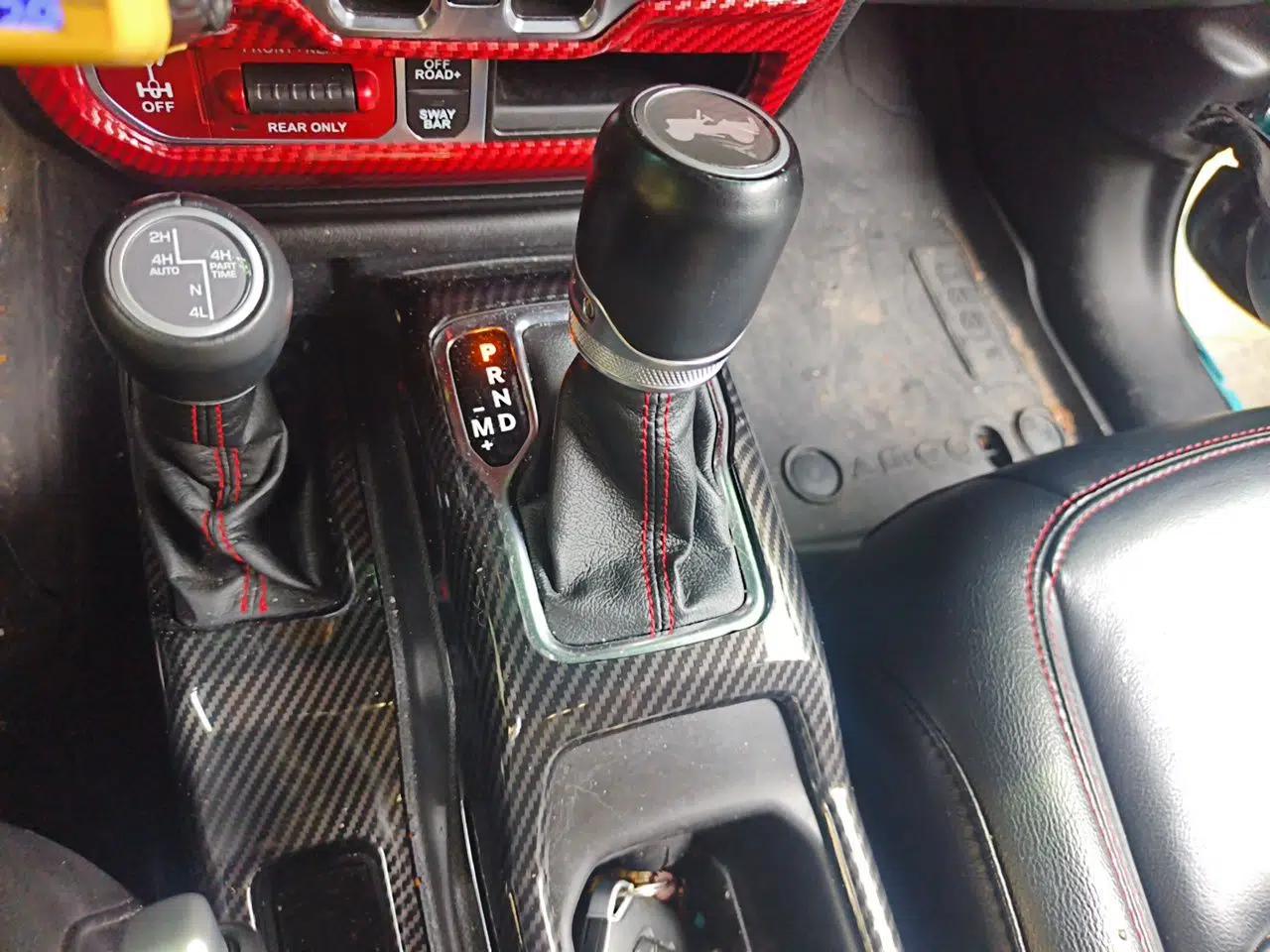 Jeep Wrangler 2021 2.0T Robin Hood Four-Door Edition — миниатюра 14