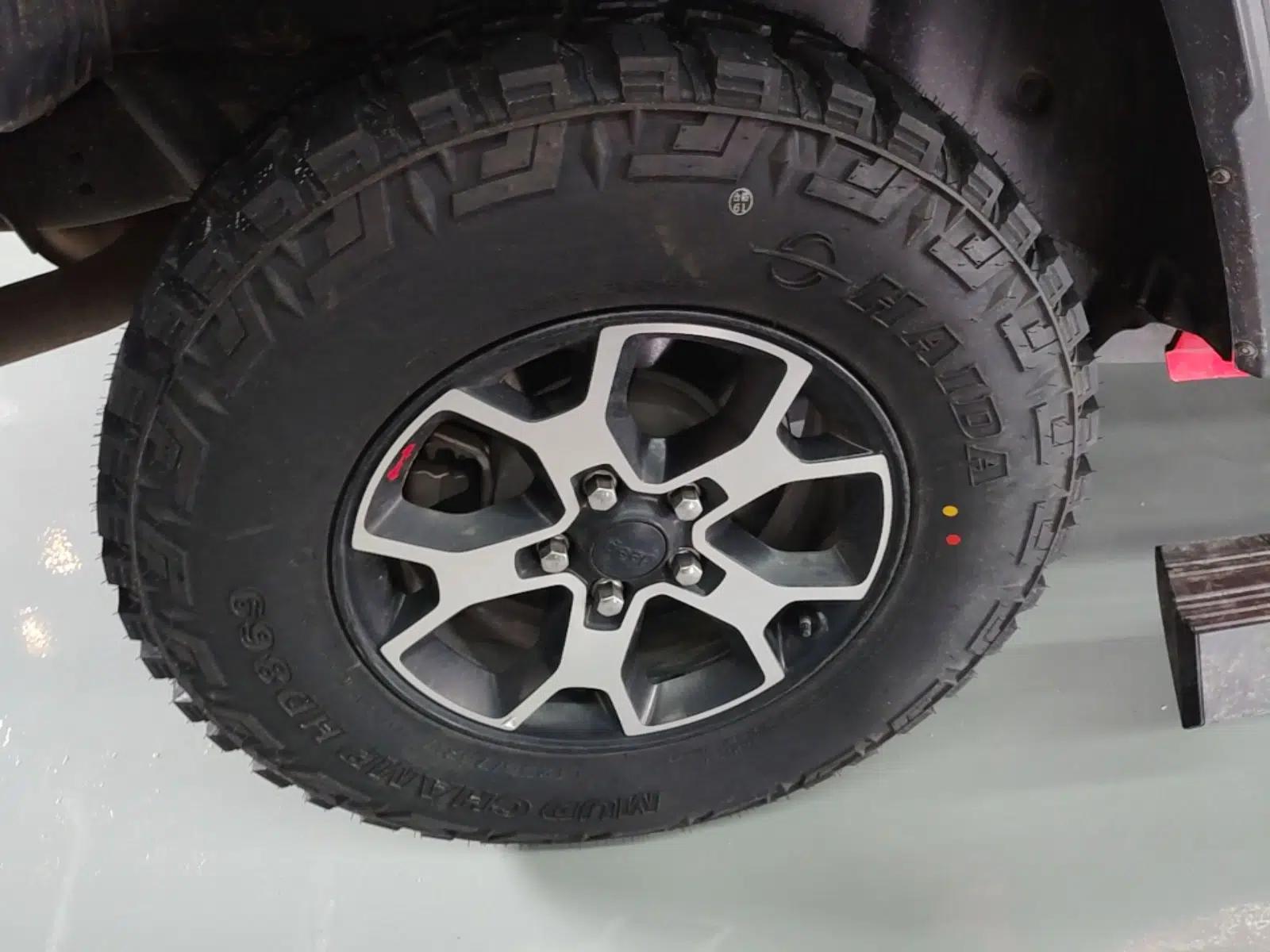 Jeep Wrangler 2019 2.0T Rubicon Four-Door Version China VI Emission Standard — миниатюра 11